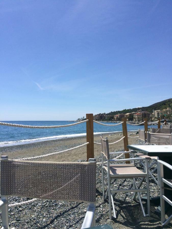 Una Finestra Sul Mare Cogoleto Exteriör bild